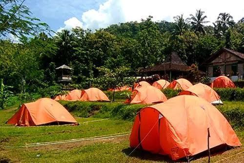 Tapian Asri Camp Hotell Bukittinggi Exteriör bild