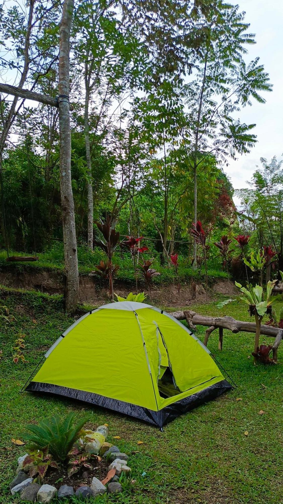 Tapian Asri Camp Hotell Bukittinggi Exteriör bild