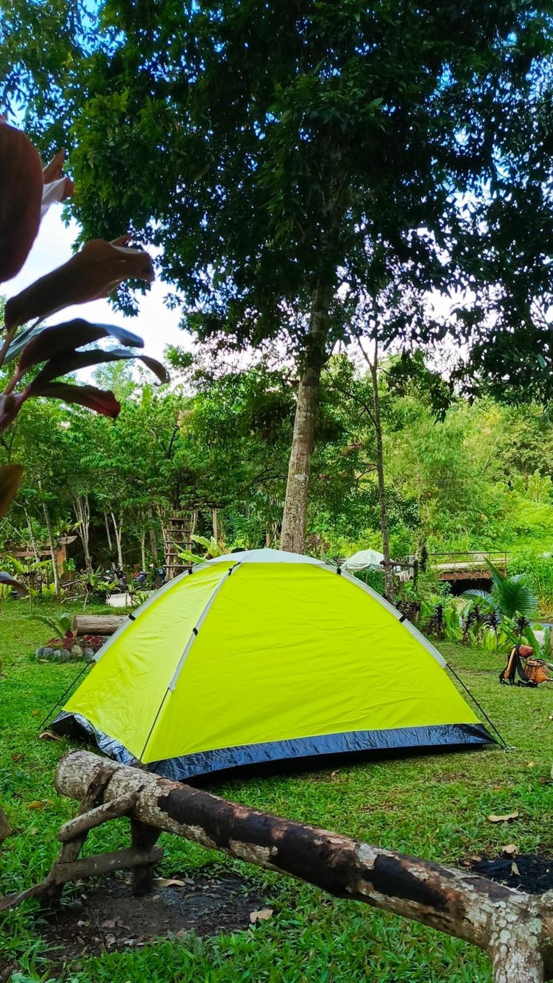 Tapian Asri Camp Hotell Bukittinggi Exteriör bild